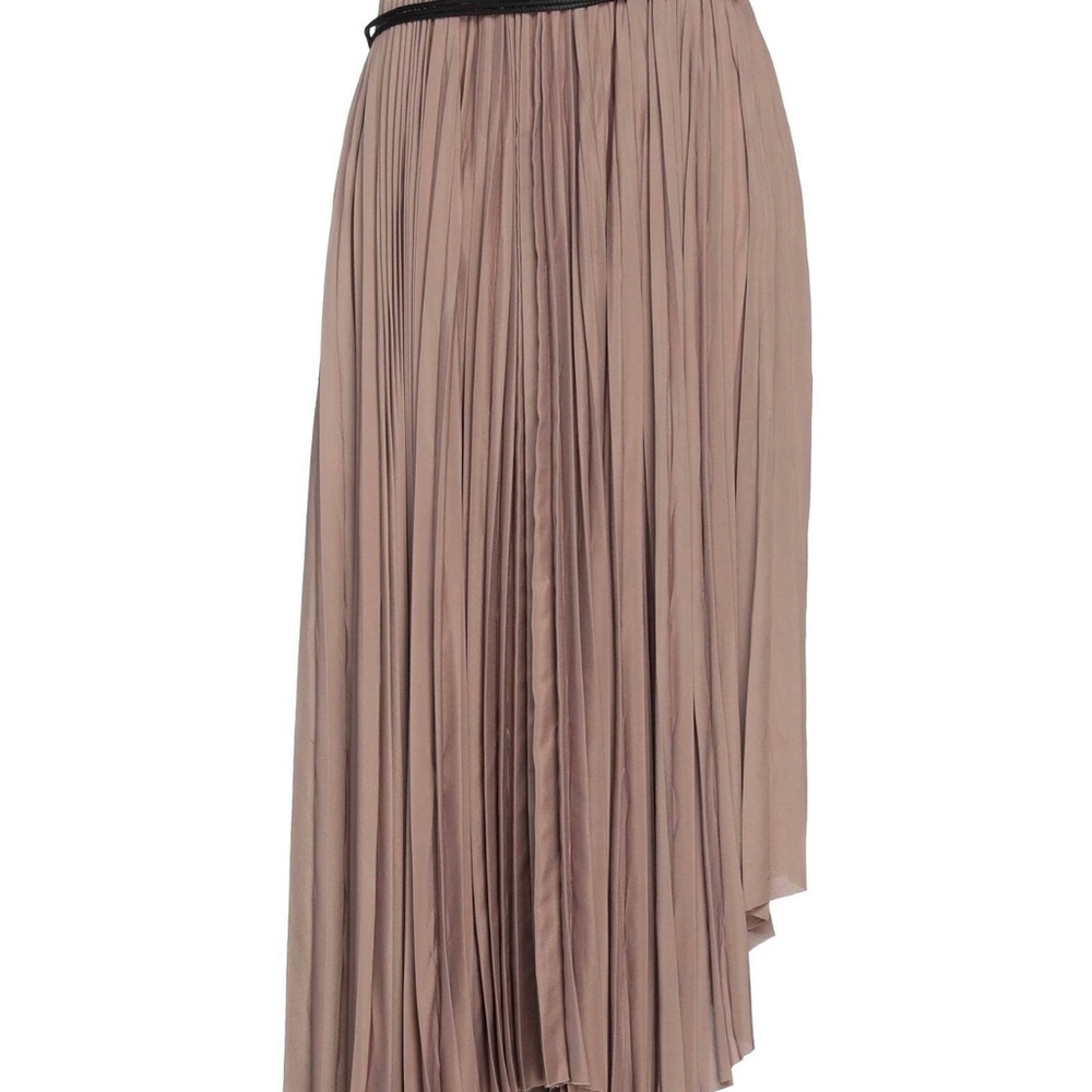 Elegant Pleated Tan Skirt